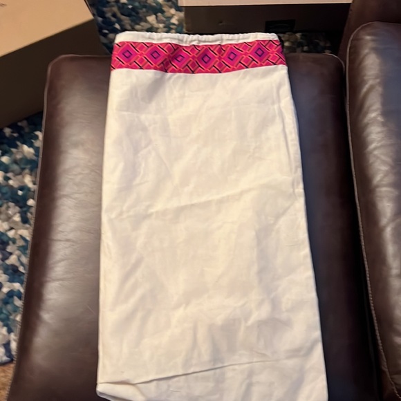 Large Tory Burch Dust Bag - Picture 4 of 4